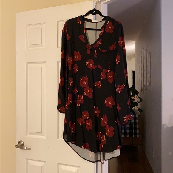 JustFab Dresses & Skirts - Women's Flora Dress- Size XL